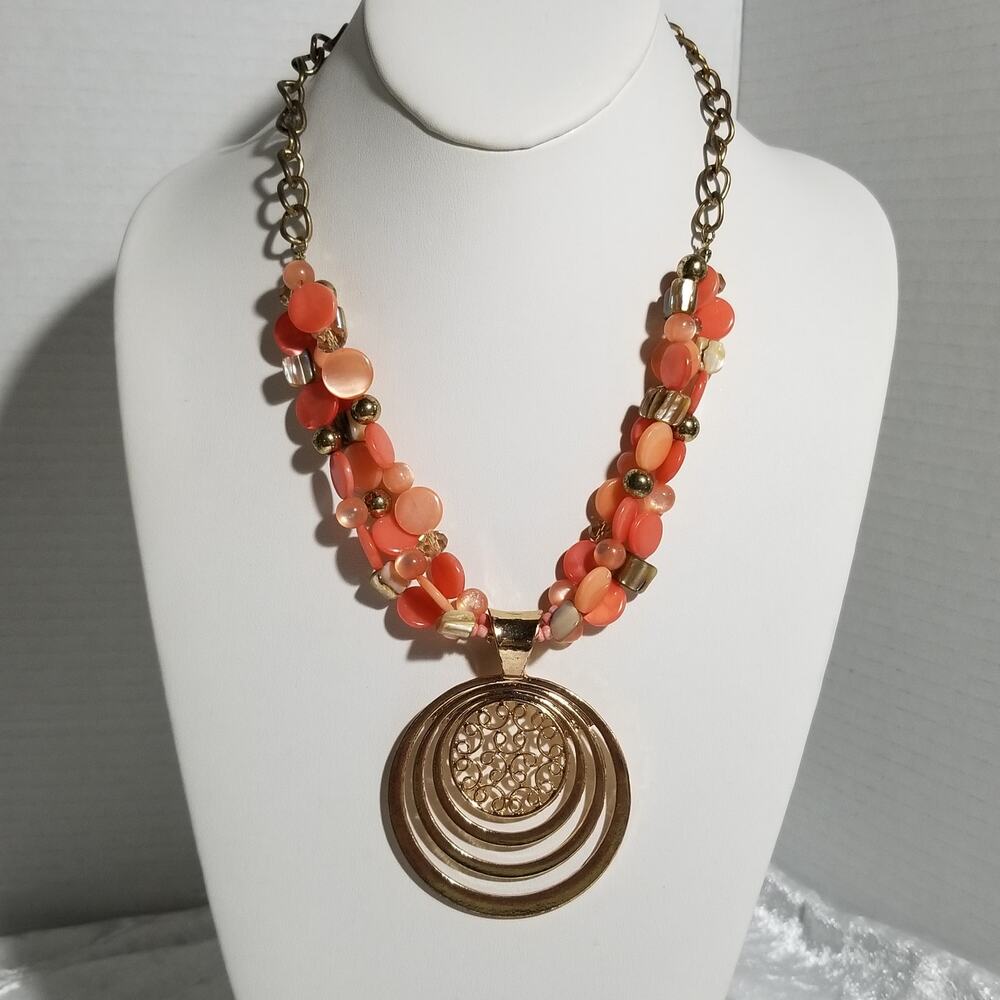 Jules B. peachy beaded necklace 18" w/ 3" ext. 1.1621